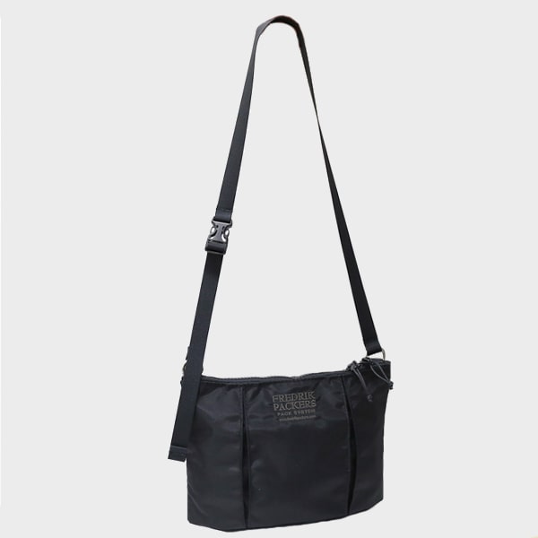 420D SPREAD SHOULDER ショルダーバッグ 【公式】 FREDRIK PACKERS