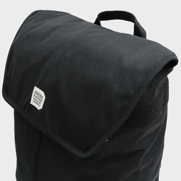 新品未使用FREDRIK PACKERS ブラックバックパック フレドリックパッカーズ FREDRIK PACKERS レディース ブランド