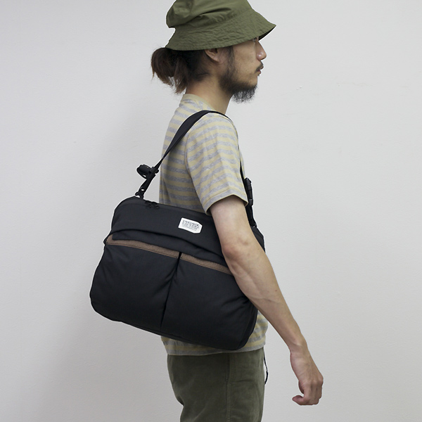 MOTO SHOULDER PACK ショルダーバッグ 【公式】 FREDRIK PACKERS