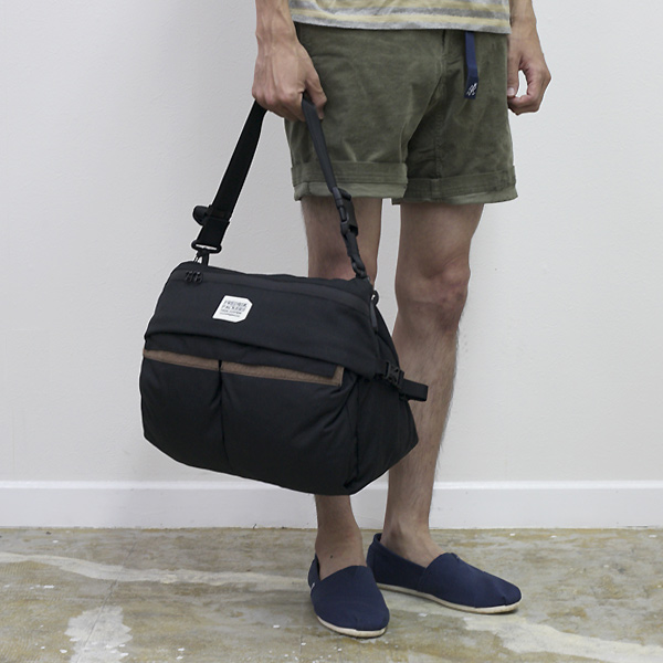 MOTO SHOULDER PACK ショルダーバッグ 【公式】 FREDRIK PACKERS