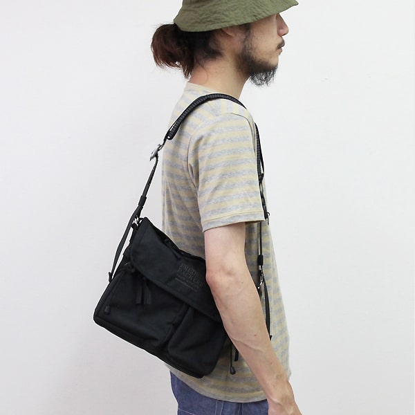 STACK SHOULDER ショルダーバッグ 【公式】 FREDRIK PACKERS