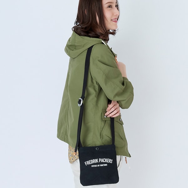 8 DUCK BOOK SHOULDER ショルダーバッグ 【公式】 FREDRIK PACKERS