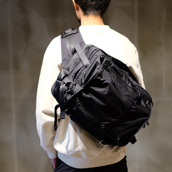 FREDRIK PACKERS STORAGE BOX MESSENGER - メッセンジャーバッグ